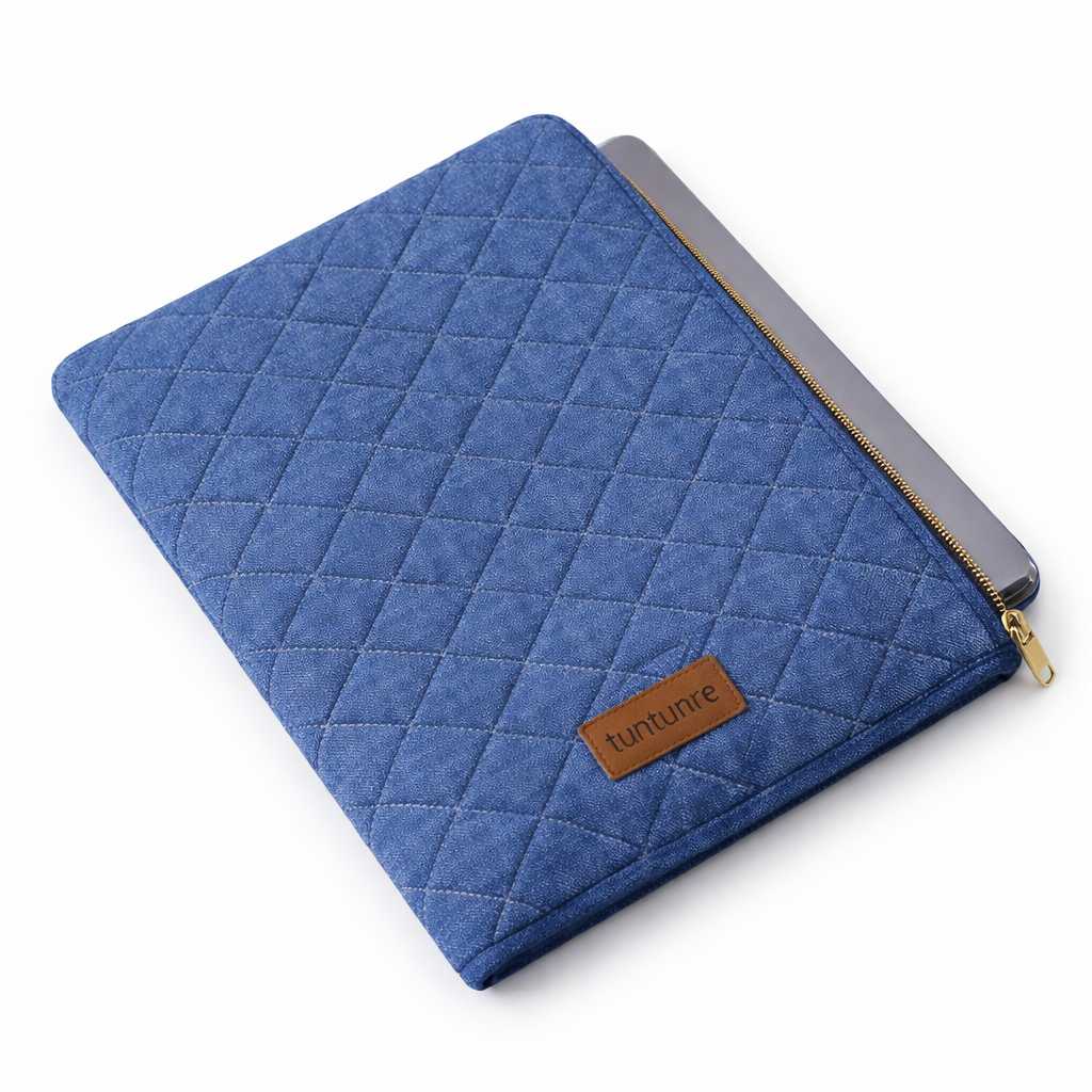 Jean-ius Laptop Case