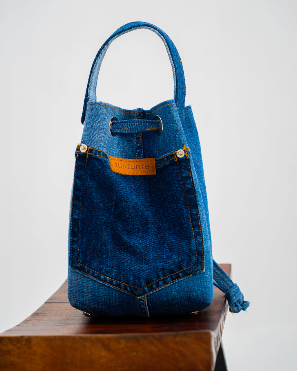 Loren Bucket Bag